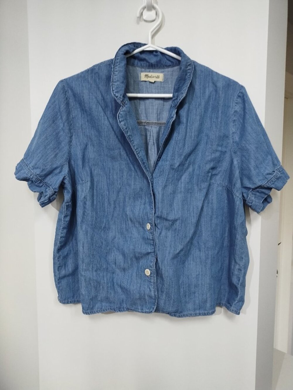 Madewell light denim button down short sleeve top